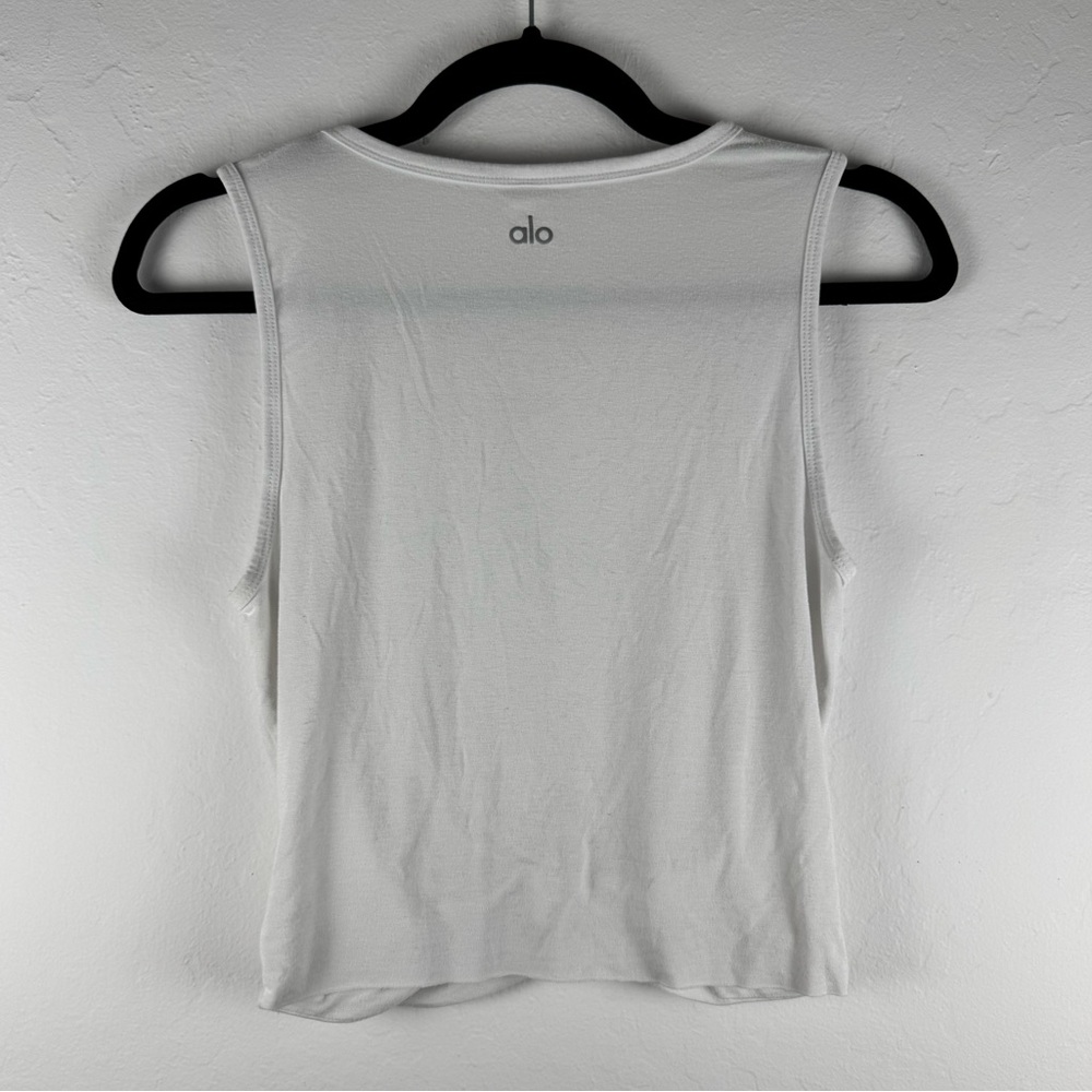 ALO Yoga Cover Tank Size Small $58 White - Picture 10 of 11